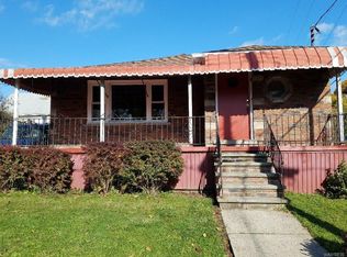 1414 Walnut Ave, Niagara Falls, NY 14301