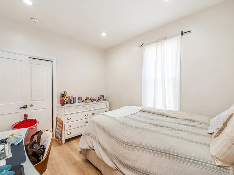 26 Dankoff Ave #1 — Photo 9