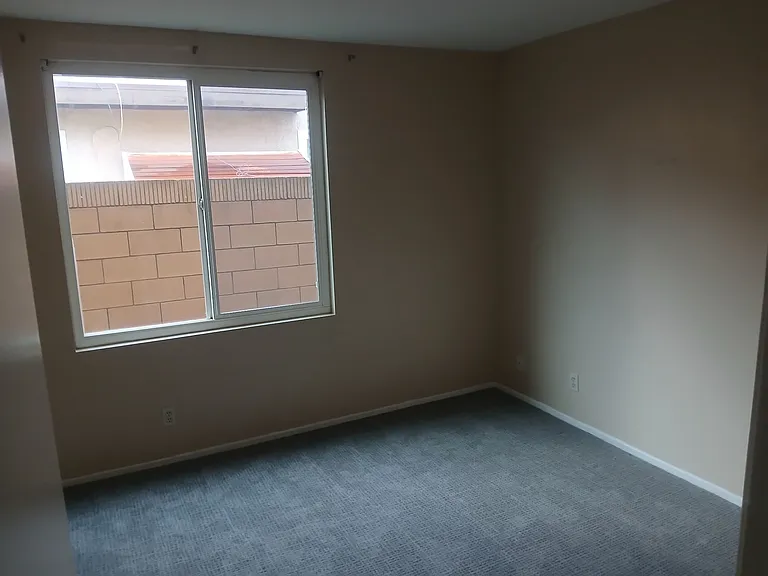 1340 Coronado St — Photo 5