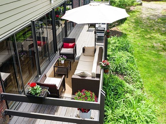 2nd image of 559 Great Elm Way #559