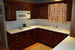 3rd image of 2811 W 100th St