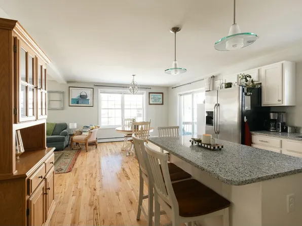 20 Nasson Avenue, Westbrook, ME 04092