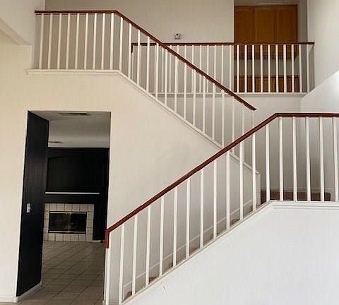 4th image of 7601 Beverly Hills Dr