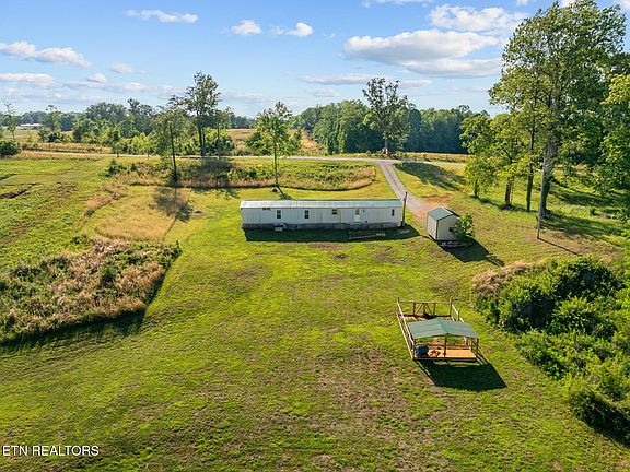 3rd image of 390 Sparkmantown Rd