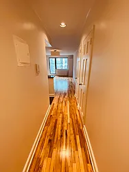 Rented by Metropolis Real Estate of Manhattan