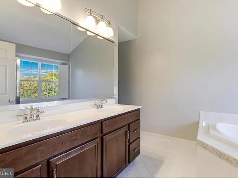 43164 Baltusrol Ter — Photo 14
