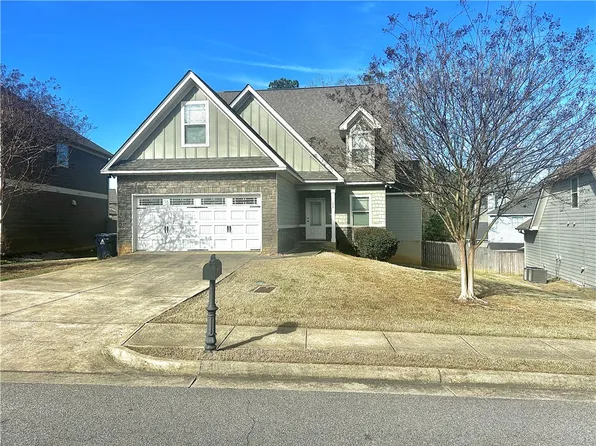 355 Frontier Cir, Auburn, AL 36830