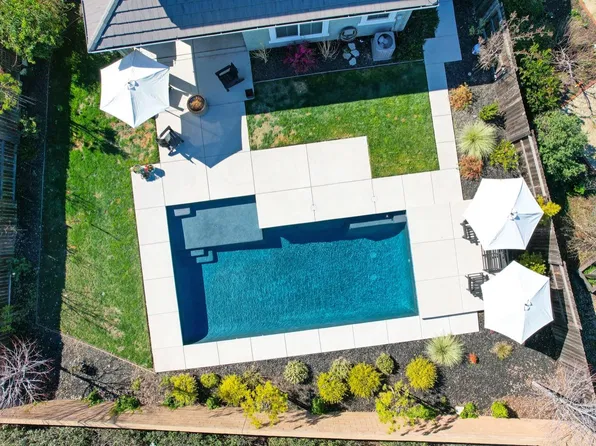 2284 Castle Pines Way, Roseville, CA 95747