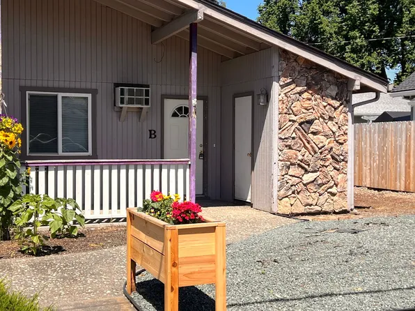 P0148 - 302 Boardman St, 302 Boardman St #B, Medford, OR 97501