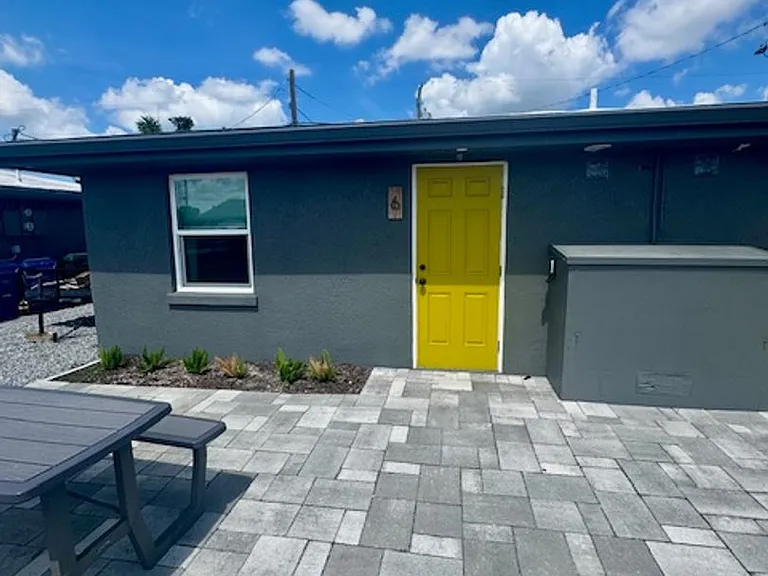 Summerwood Apartments — Photo 2