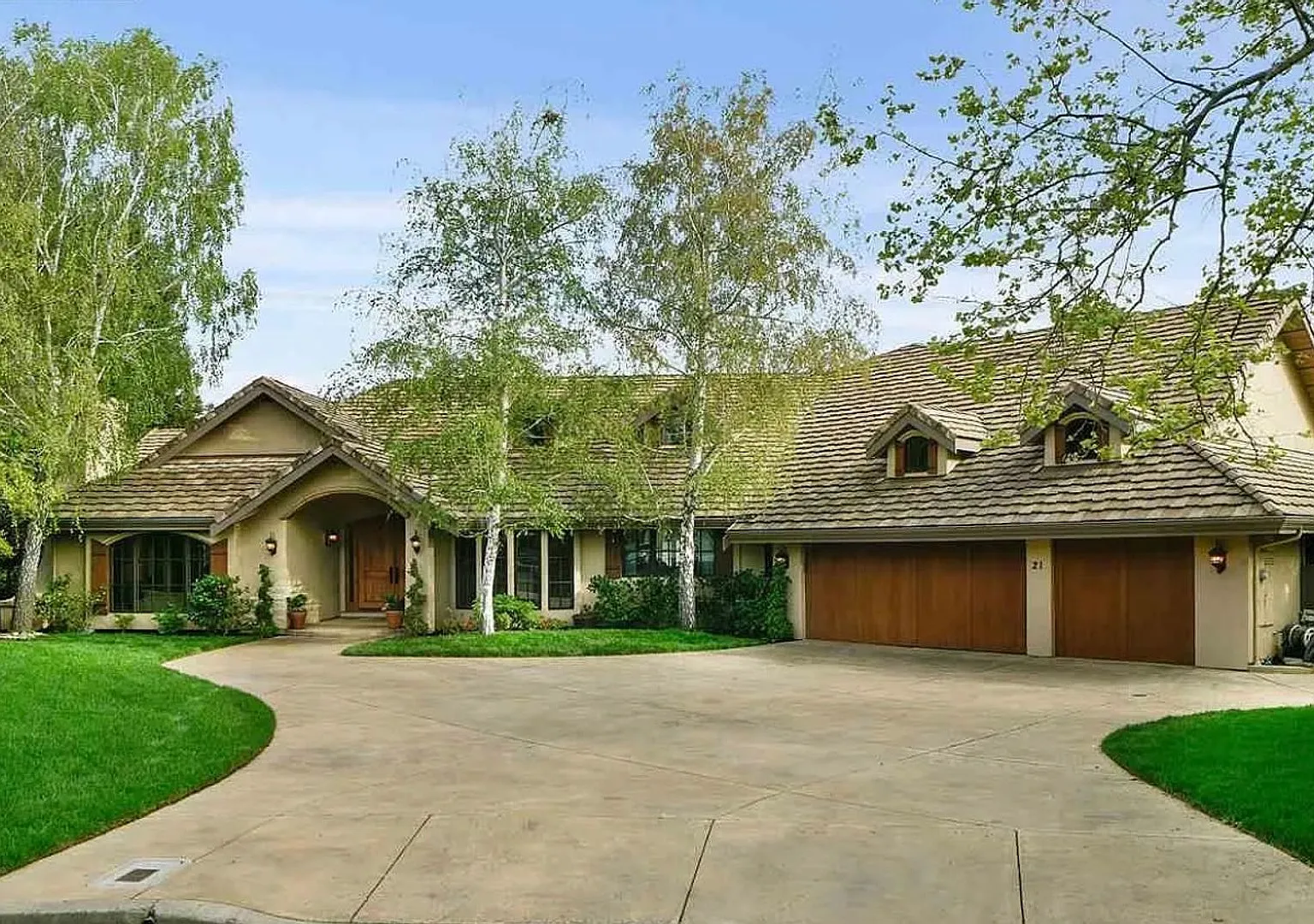 5 Bed 5 Bath Alamo Estate — Photo 1