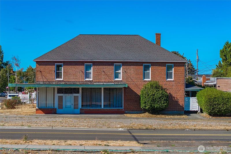 2nd image of 5019 N 46TH Street