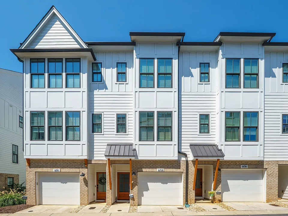 608 Old Dominion Dr