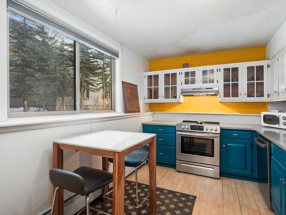 4th image of 550 S French Street UNIT G1