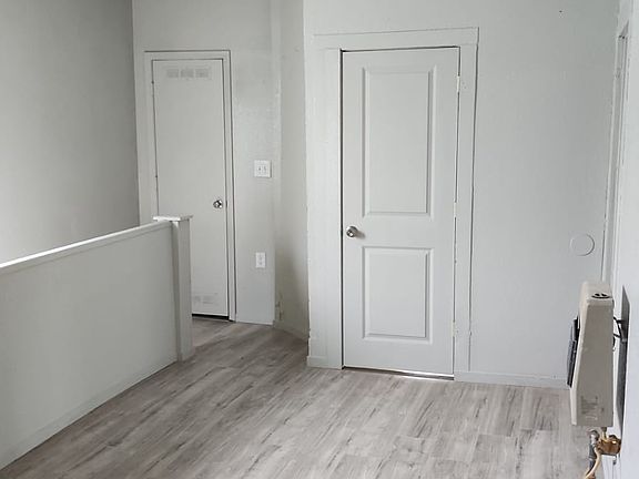 5th image of 1106 Hearon St #2