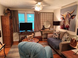 207 Kenna Dr, South Charleston, WV 25309