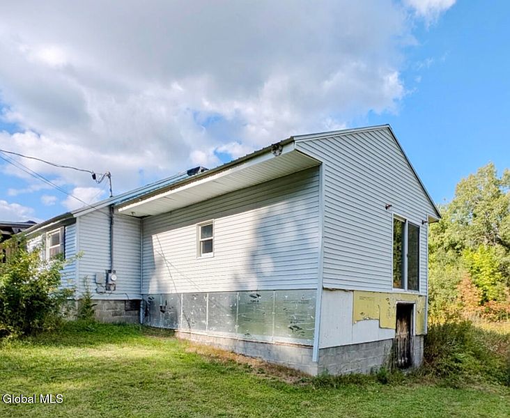 2nd image of 339 Orebed Road