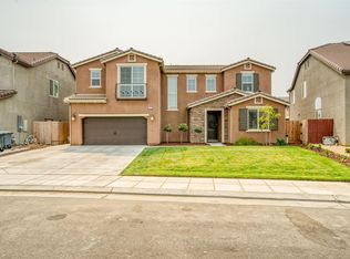 1040 San Marino Ave, Clovis, CA 93619