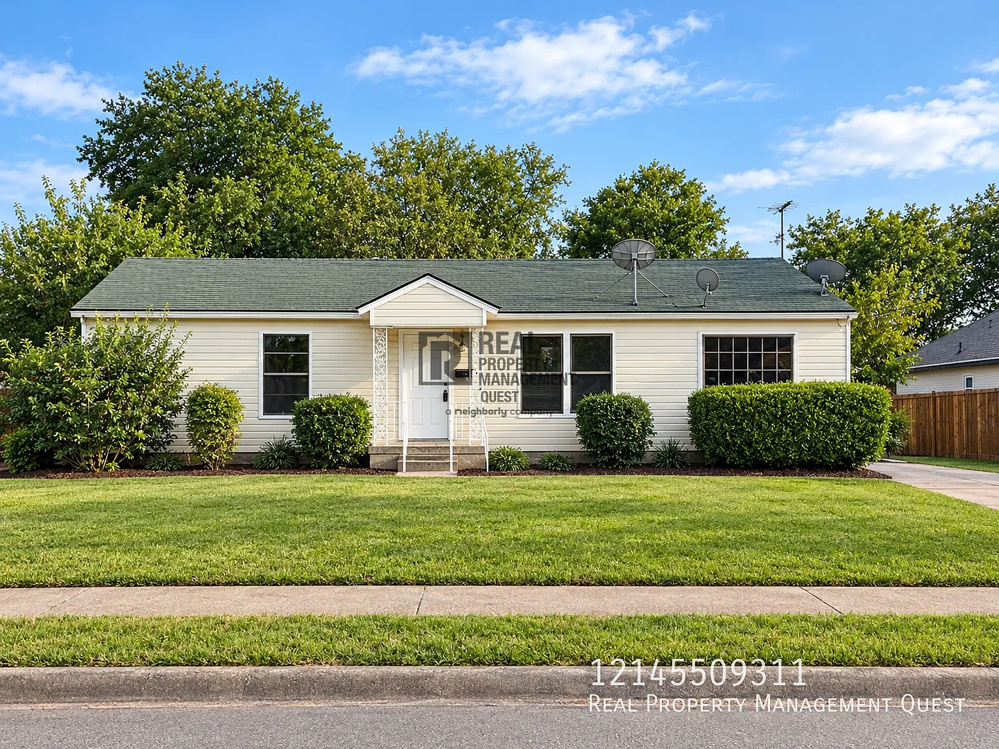 3 bed, 1312 sqft, $1,750 — Photo 2