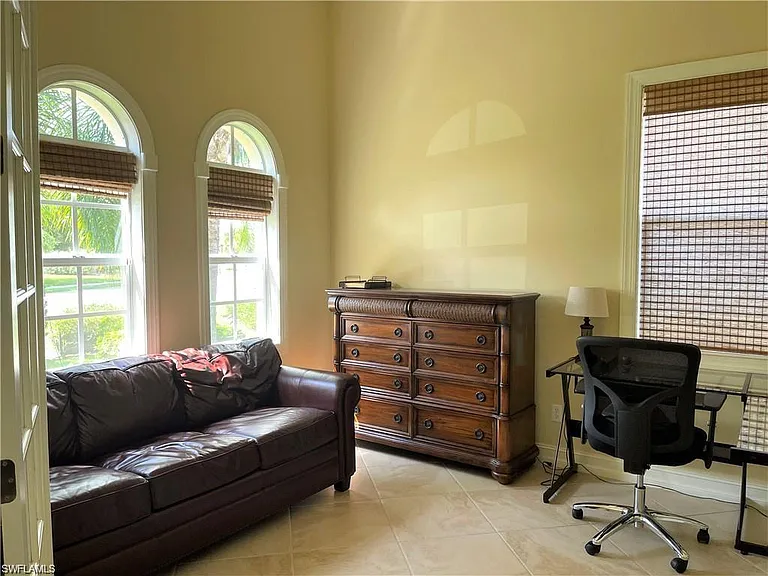 6557 Caldecott Dr — Photo 11