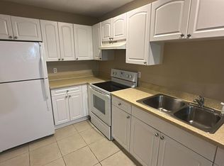 2003 Oleander Blvd APT C, Fort Pierce, FL 34950
