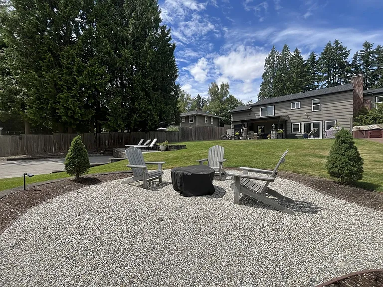 5106 SW Illinois St — Photo 25