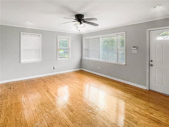 5th image of 6736 Louisville St