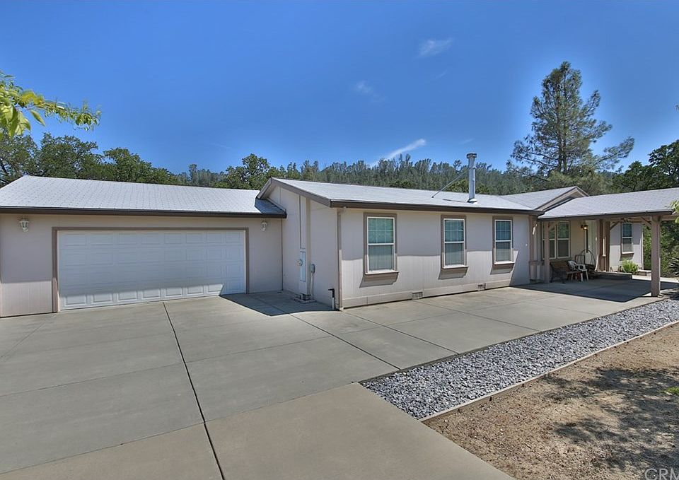 1st image of 15624 N Siskiyou