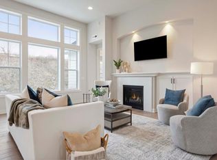 6538 Harvest Way, Chaska, MN 55318