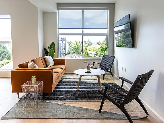 Shift Apartments — Photo 9