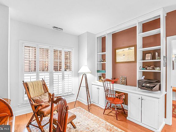 5th image of 28939 Jasper Ln