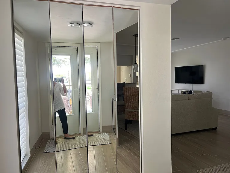 310 Wexford Ter — Photo 17