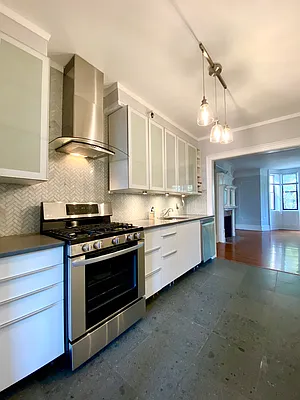 Rented by Compass | media 26