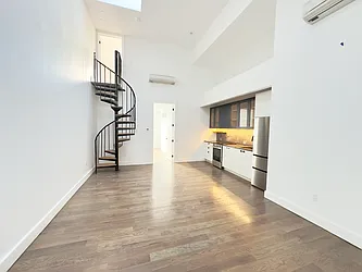 224 North 7th Street, #103