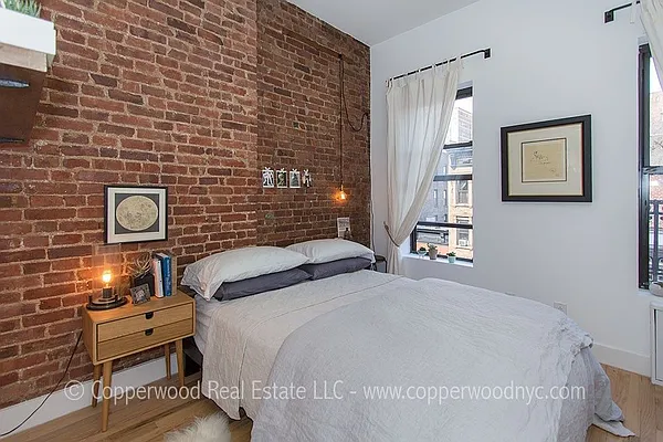 Rented by Copperwood Real Estate | media 30