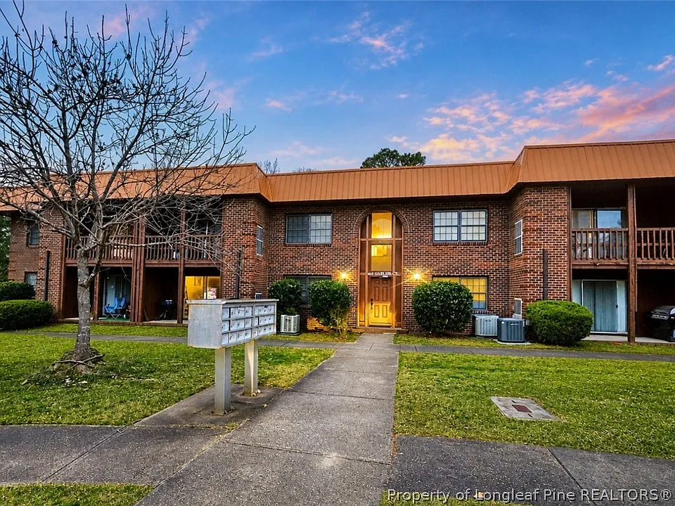 629 Gables Ct