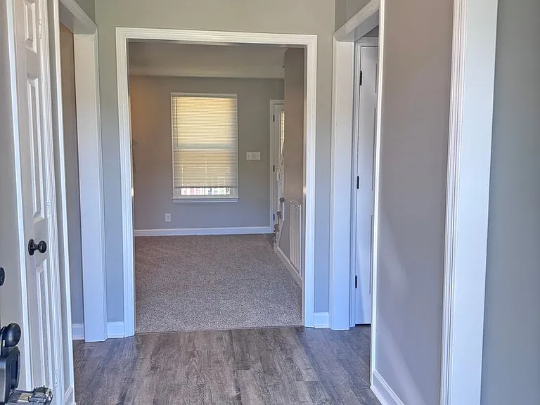 130 Shady Maple Dr — Photo 3