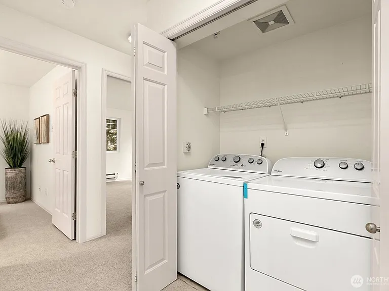 18501 SE Newport Way #H237 — Photo 19