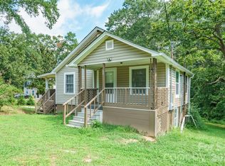 1028 East Dr, Gastonia, NC 28052