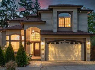 7831 SW Birch St, Portland, OR 97223