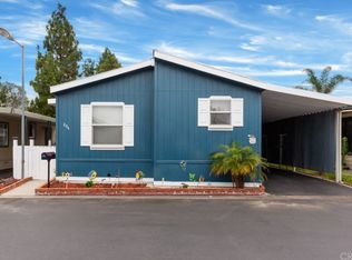204 Green Dr, Santa Ana, CA 92703