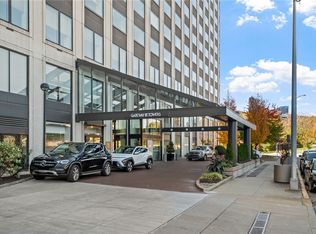 320 Fort Duquesne Blvd APT 5D, Pittsburgh, PA 15222