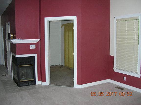 Fireplace usable only with Renters Insurance and Propane Svc