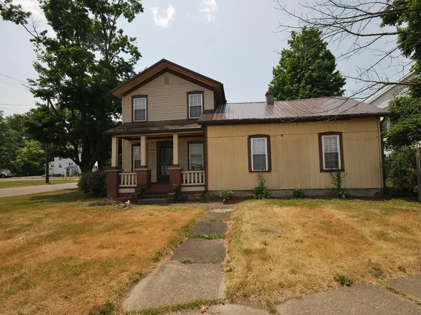 203 N Main St, Horseheads, NY 14845