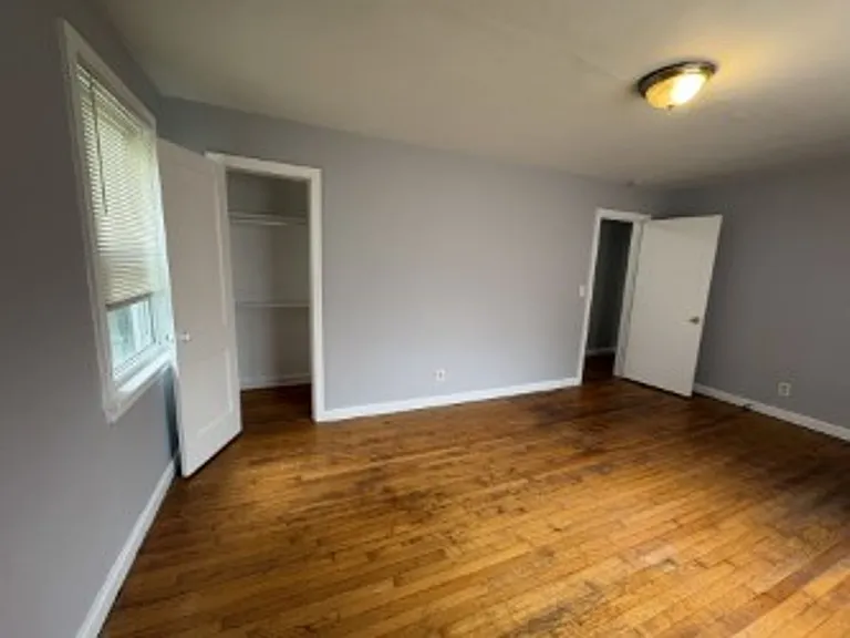 7709 Castleton Pl — Photo 7