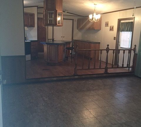 3rd image of 58705 Hymel St