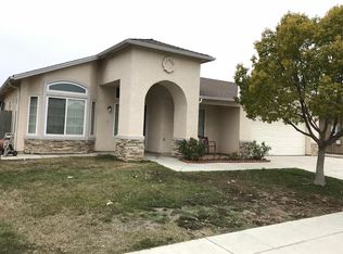 1691 N Cecelia Ave, Fresno, CA