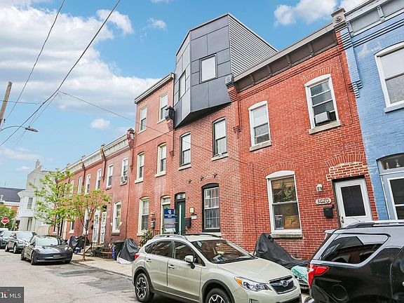 3rd image of 3018 W Harper St