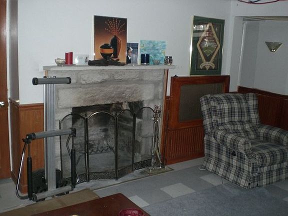4th image of 736 W Cobbs Creek Pkwy