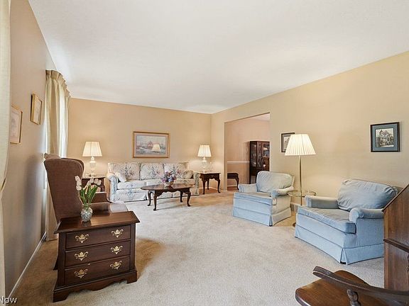 4th image of 3533 Elmbrook Dr
